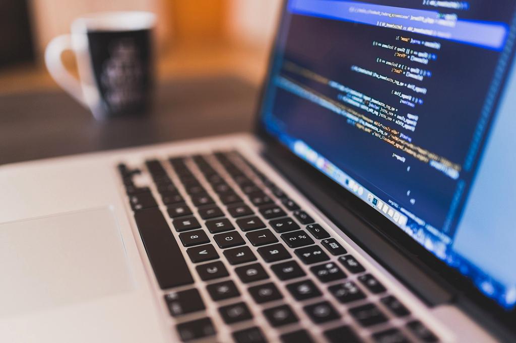 Visualization of software logic flow and code structures